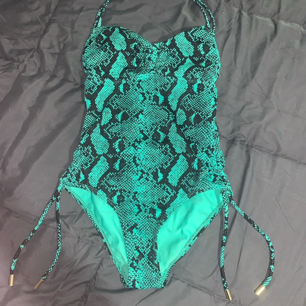 bathing suit
